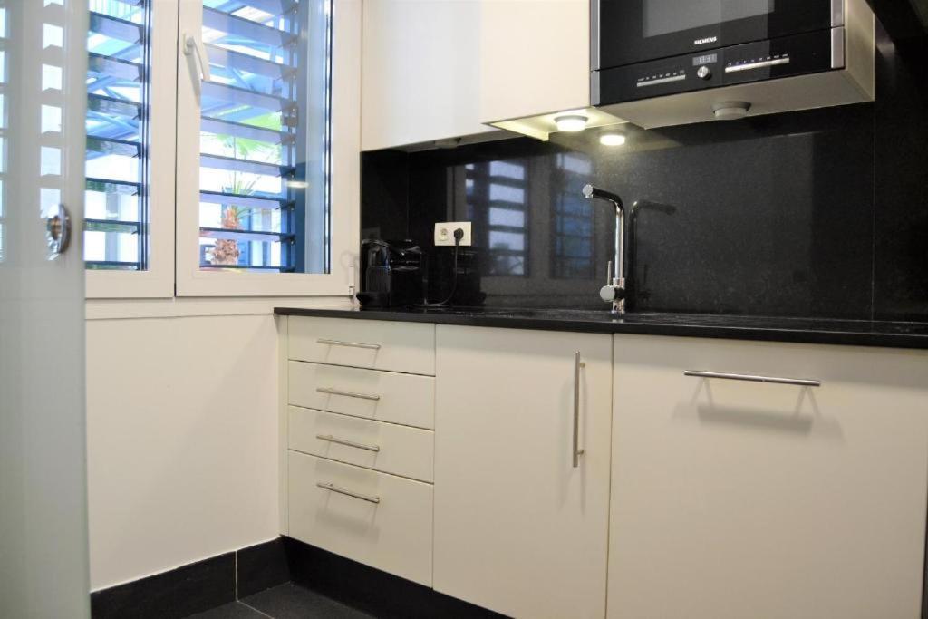 Acogedor Apartamento Junto Al Museo Picasso Lägenhet Málaga Exteriör bild